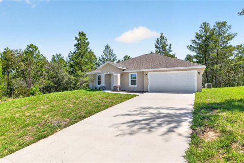 Villa ou maison à vendre à Citrus Springs, Floride: 3 chambres, 169.64 m2 № 2389090 - photo 7