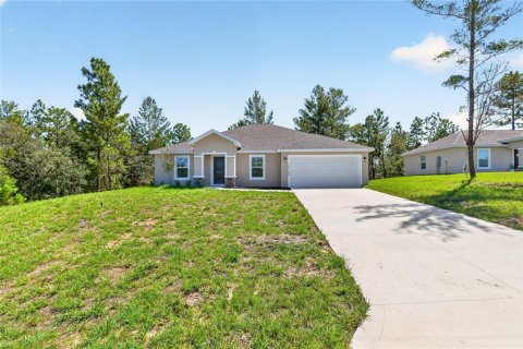 Villa ou maison à vendre à Citrus Springs, Floride: 3 chambres, 169.64 m2 № 2389090 - photo 8
