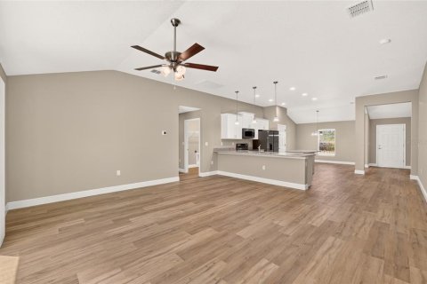 Villa ou maison à vendre à Citrus Springs, Floride: 3 chambres, 169.64 m2 № 2389090 - photo 20
