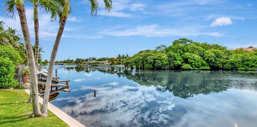 Villa ou maison à Boynton Beach, Floride 3 chambres, 126.9 m2 № 1229163