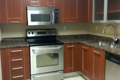 Condominio en alquiler en Aventura, Florida, 2 dormitorios, 105.63 m2 № 2013428 - foto 8