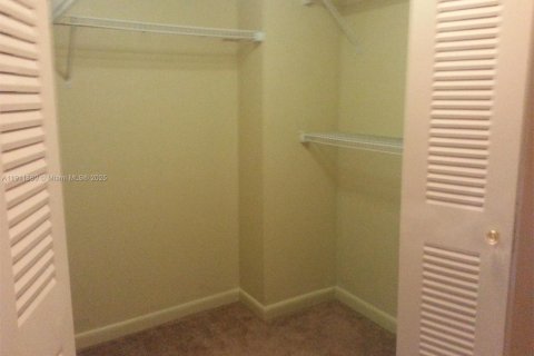 Condominio en alquiler en Aventura, Florida, 2 dormitorios, 105.63 m2 № 2013428 - foto 20