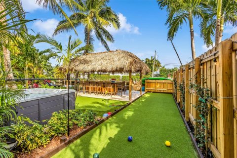 House in Fort Lauderdale, Florida 3 bedrooms, 191.94 sq.m. № 2013494 - photo 24