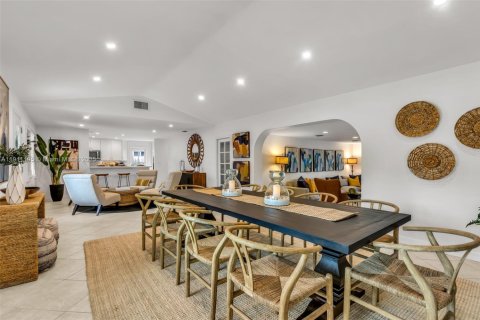 House in Fort Lauderdale, Florida 3 bedrooms, 191.94 sq.m. № 2013494 - photo 5