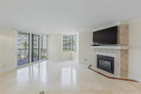 Condominio en venta en Clearwater, Florida, 2 dormitorios, 170.94 m2 № 2258283 - foto 9
