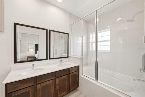Touwnhouse à vendre à Kissimmee, Floride: 2 chambres, 125.42 m2 № 2102526 - photo 19