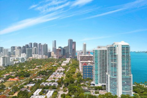 Copropriété à vendre à Miami, Floride: 2 chambres, 112.41 m2 № 1973976 - photo 28