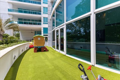 Copropriété à vendre à Miami, Floride: 2 chambres, 112.41 m2 № 1973976 - photo 27