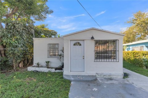 Apartment in Miami, Florida 1 bedroom, 139.35 sq.m. № 2086764 - photo 3