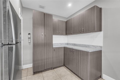 Apartment in Miami, Florida 1 bedroom, 139.35 sq.m. № 2086764 - photo 15