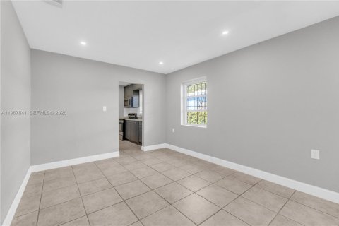 Apartment in Miami, Florida 1 bedroom, 139.35 sq.m. № 2086764 - photo 10