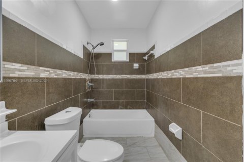 Apartment in Miami, Florida 1 bedroom, 139.35 sq.m. № 2086764 - photo 20