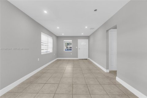 Apartment in Miami, Florida 1 bedroom, 139.35 sq.m. № 2086764 - photo 9