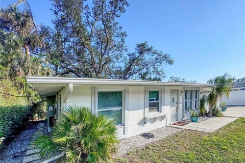House in Nokomis, Florida 2 bedrooms, 90.3 sq.m. № 1724371 - photo 3