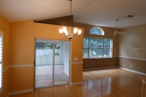 House in Wesley Chapel, Florida 3 bedrooms, 154.03 sq.m. № 2226105 - photo 13