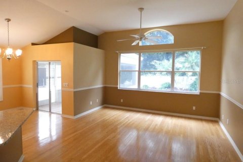 House in Wesley Chapel, Florida 3 bedrooms, 154.03 sq.m. № 2226105 - photo 30