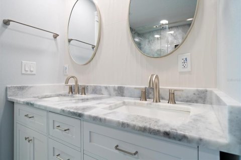 Copropriété à vendre à Belleair, Floride: 2 chambres, 137.96 m2 № 1346996 - photo 29