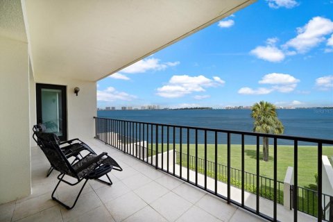 Copropriété à vendre à Belleair, Floride: 2 chambres, 137.96 m2 № 1346996 - photo 2