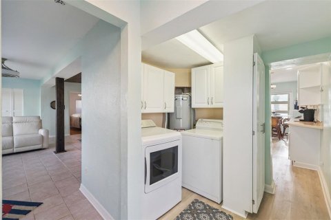 Villa ou maison à vendre à Port Orange, Floride: 2 chambres, 124.49 m2 № 2425675 - photo 13