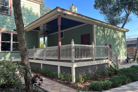 House in Punta Gorda, Florida 3 bedrooms, 281.59 sq.m. № 2231534 - photo 26