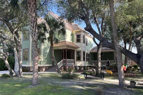 House in Punta Gorda, Florida 3 bedrooms, 281.59 sq.m. № 2231534