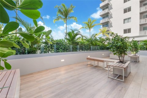 Apartment in Miami, Florida 2 bedrooms № 2081476 - photo 30