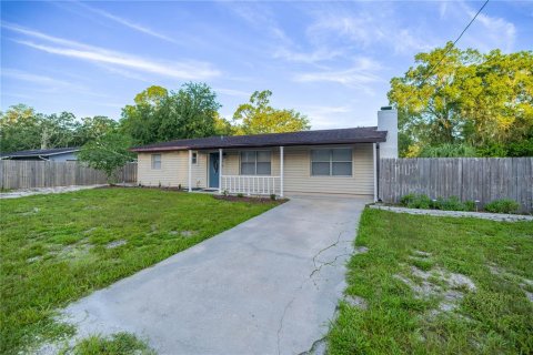 Снять в аренду виллу или дом в Окала, Флорида 3 спальни, 107.02м2, № 1858358 - фото 3