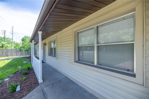 Снять в аренду виллу или дом в Окала, Флорида 3 спальни, 107.02м2, № 1858358 - фото 4