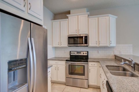 Townhouse in Kissimmee, Florida 3 bedrooms, 141.95 sq.m. № 1824225 - photo 6