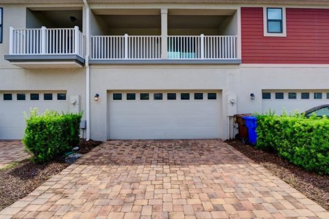 Townhouse in Kissimmee, Florida 3 bedrooms, 141.95 sq.m. № 1824225 - photo 22