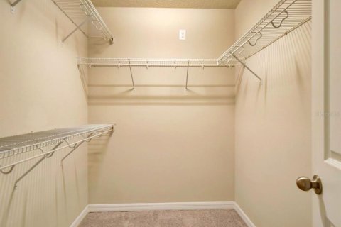 Townhouse in Kissimmee, Florida 3 bedrooms, 141.95 sq.m. № 1824225 - photo 16