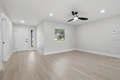 Villa ou maison à louer à Orlando, Floride: 3 chambres, 144 m2 № 2223523 - photo 5