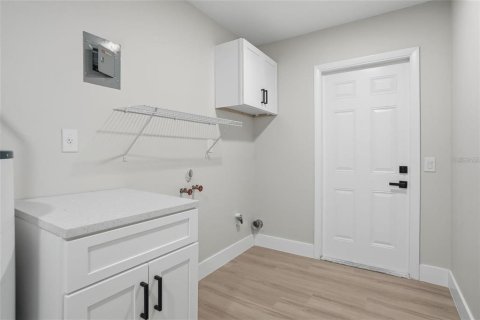 Villa ou maison à louer à Orlando, Floride: 3 chambres, 144 m2 № 2223523 - photo 29