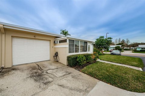 Casa en venta en Palm Harbor, Florida, 2 dormitorios, 92.9 m2 № 1437626 - foto 3