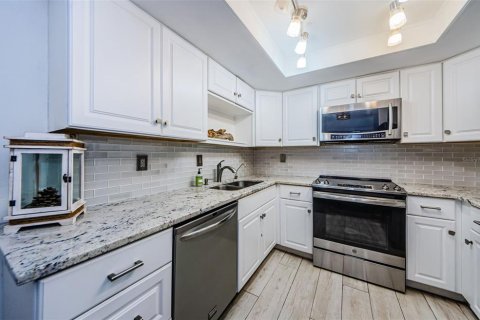 Casa en venta en Palm Harbor, Florida, 2 dormitorios, 92.9 m2 № 1437626 - foto 20