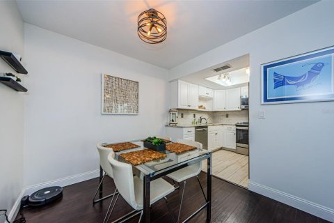 Casa en venta en Palm Harbor, Florida, 2 dormitorios, 92.9 m2 № 1437626 - foto 15