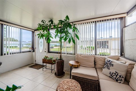 Casa en venta en Palm Harbor, Florida, 2 dormitorios, 92.9 m2 № 1437626 - foto 8