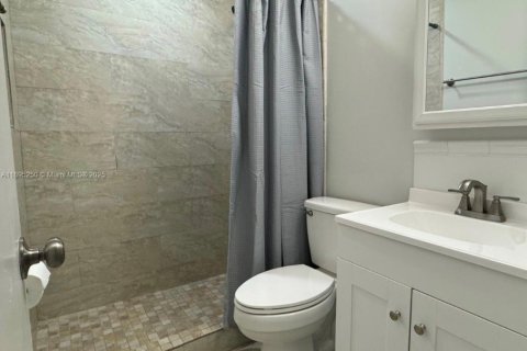 Снять в аренду квартиру в Хайалиа, Флорида 2 спальни, 92.9м2, № 1947578 - фото 6