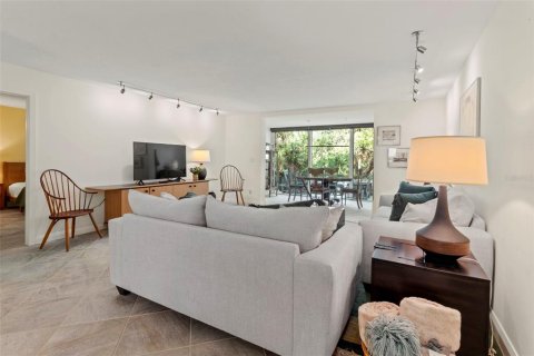 Condominio en alquiler en Longboat Key, Florida, 2 dormitorios, 148.74 m2 № 1537410 - foto 15