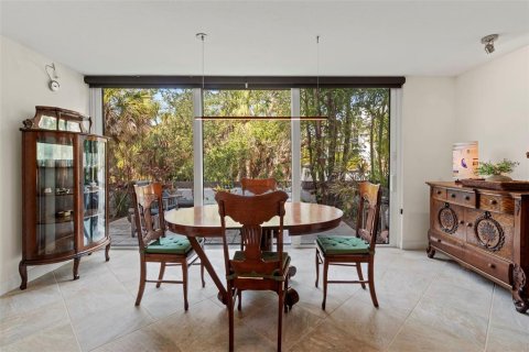 Condominio en alquiler en Longboat Key, Florida, 2 dormitorios, 148.74 m2 № 1537410 - foto 17