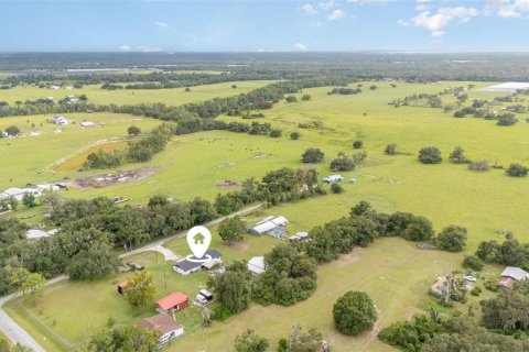 House in Fish Hawk, Florida 4 bedrooms, 206.71 sq.m. № 1883719 - photo 22