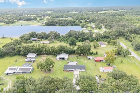 House in Fish Hawk, Florida 4 bedrooms, 206.71 sq.m. № 1883719 - photo 25