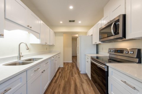 Casa en venta en Sun City Center, Florida, 2 dormitorios, 172.52 m2 № 1411417 - foto 19