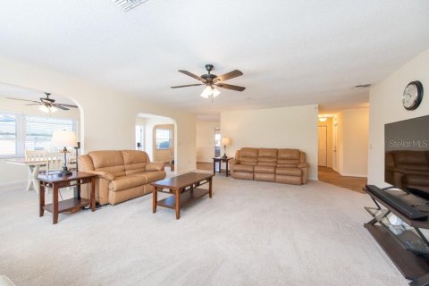 Casa en venta en Sun City Center, Florida, 2 dormitorios, 172.52 m2 № 1411417 - foto 8