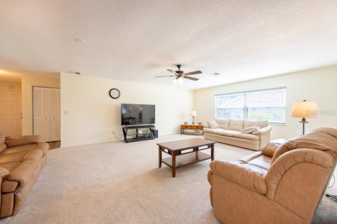 Casa en venta en Sun City Center, Florida, 2 dormitorios, 172.52 m2 № 1411417 - foto 10