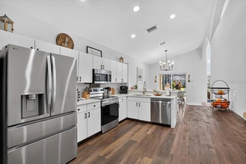 Casa en venta en Bradenton, Florida, 4 dormitorios, 187.29 m2 № 2383391 - foto 23