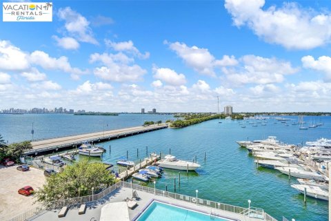 Condominio en venta en North Bay Village, Florida, 41.25 m2 № 1892835 - foto 14