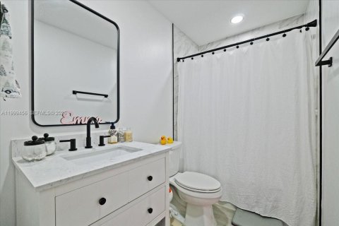 Купить кондоминиум в Коконат Крик, Флорида 2 спальни, 109.81м2, № 2064393 - фото 18