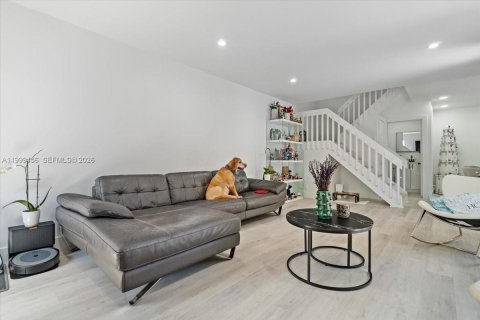 Купить кондоминиум в Коконат Крик, Флорида 2 спальни, 109.81м2, № 2064393 - фото 9