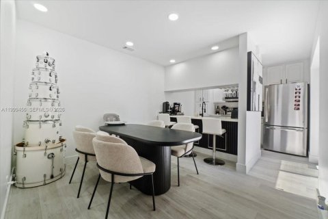 Купить кондоминиум в Коконат Крик, Флорида 2 спальни, 109.81м2, № 2064393 - фото 6